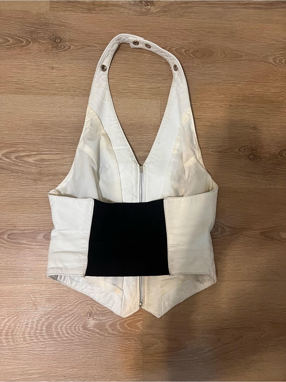 Wilson White Leather Halter Zip Vest - Picture 2 of 3